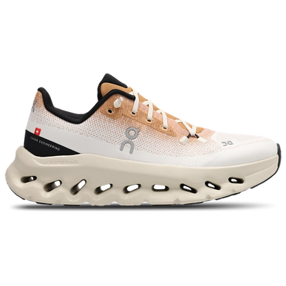 On Cloudtilt - Almond-Ivory
