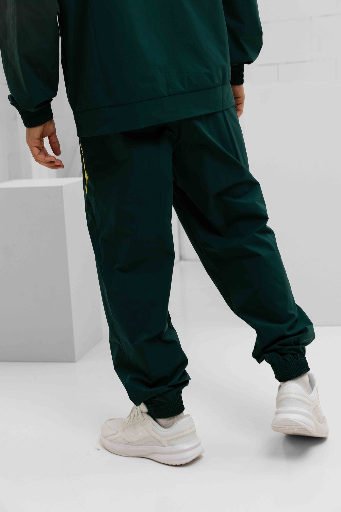 AC Milan Tech Woven Tracksuit Senior 2025/2026 Green