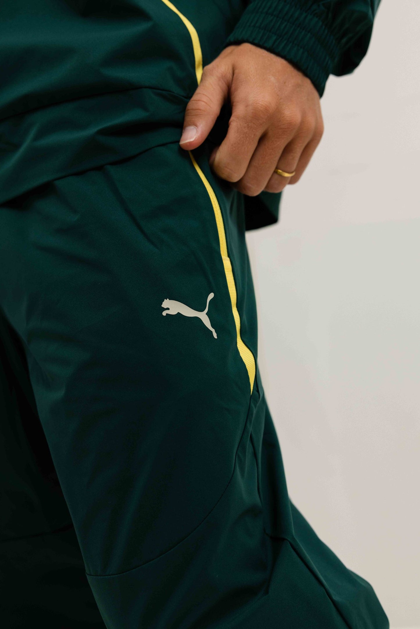 AC Milan Tech Woven Tracksuit Senior 2025/2026 Green