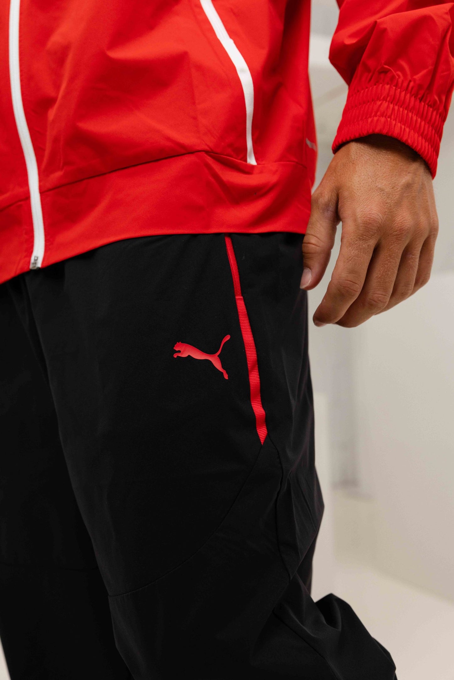 AC Milan Tech Woven Tracksuit Senior 2025/2026 Red