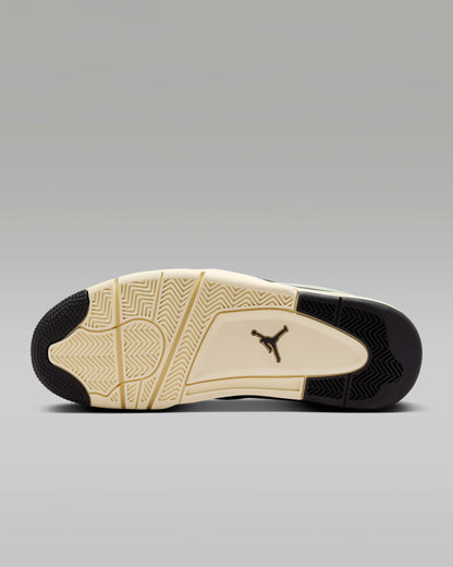 Air Jordan 4 RM