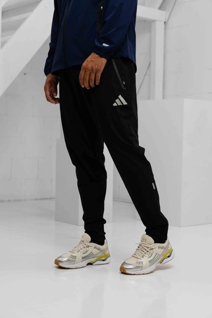 Arsenal Vis Tech Tracksuit Senior 2025/2026