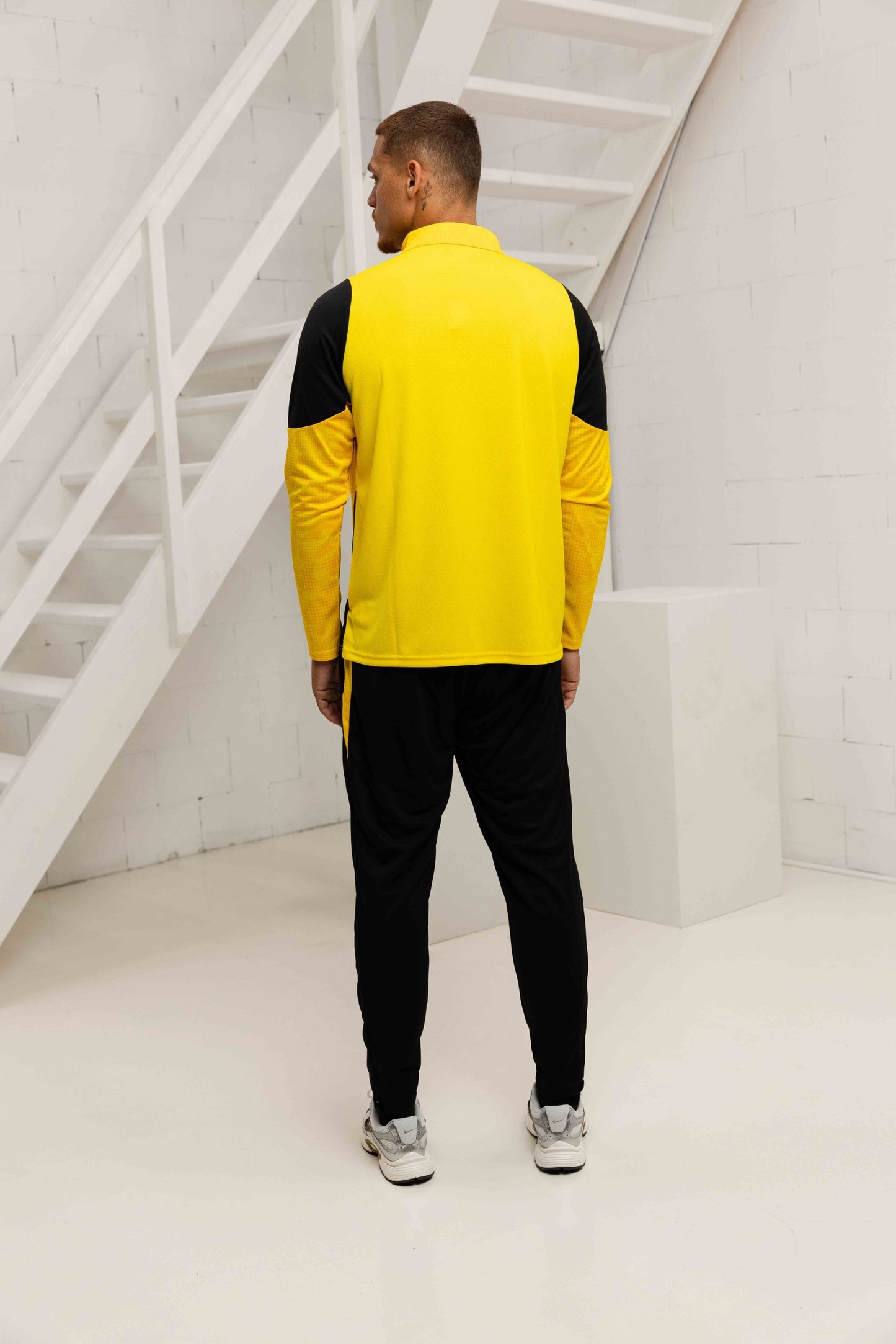 Borussia Dortmund 1/4 Zip Tracksuit Senior 2025/2026