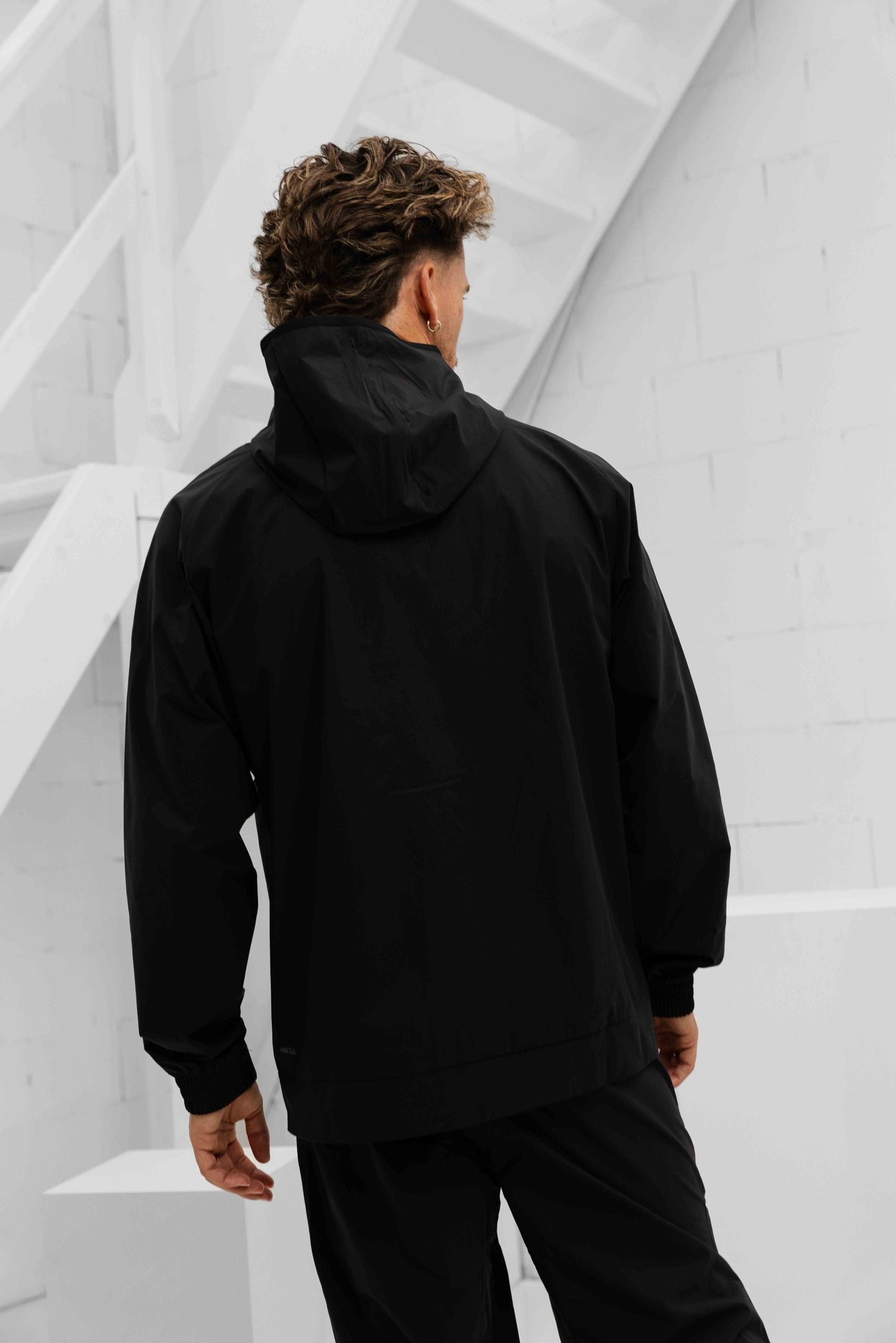 Borussia Dortmund Tech Woven Tracksuit Senior 2025/2026