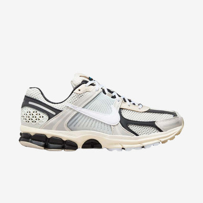 Nike Zoom VOMERO 5 - Supersonic