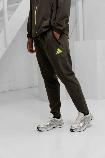 Real Madrid Vis Tech Tracksuit Senior 2025/2026