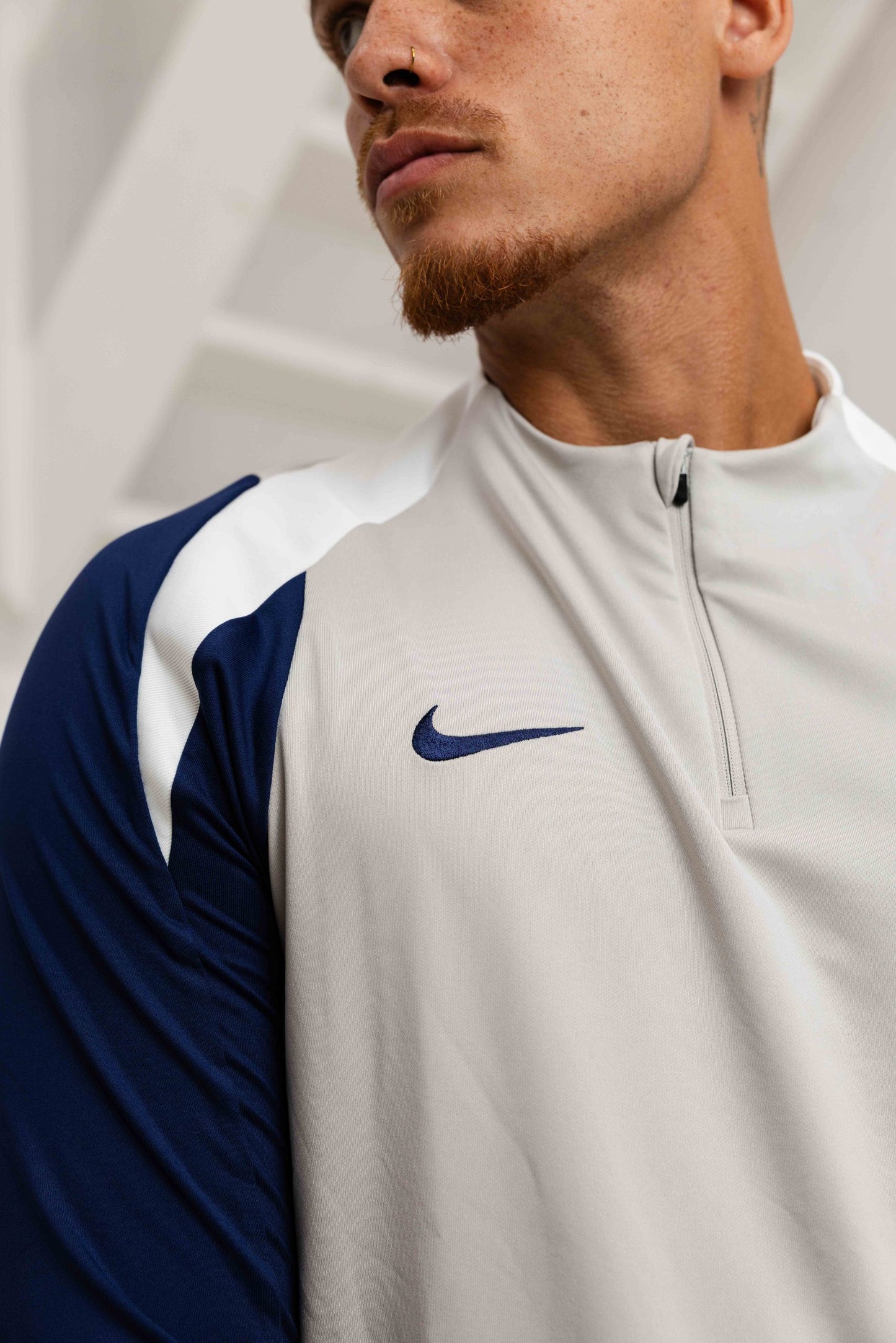 Tottenham Hotspurs Strike Tracksuit Senior 2025/2026