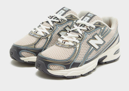 New Balance 740