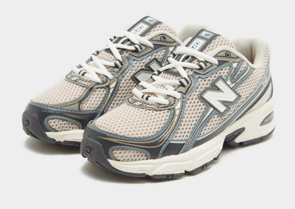 New Balance 740