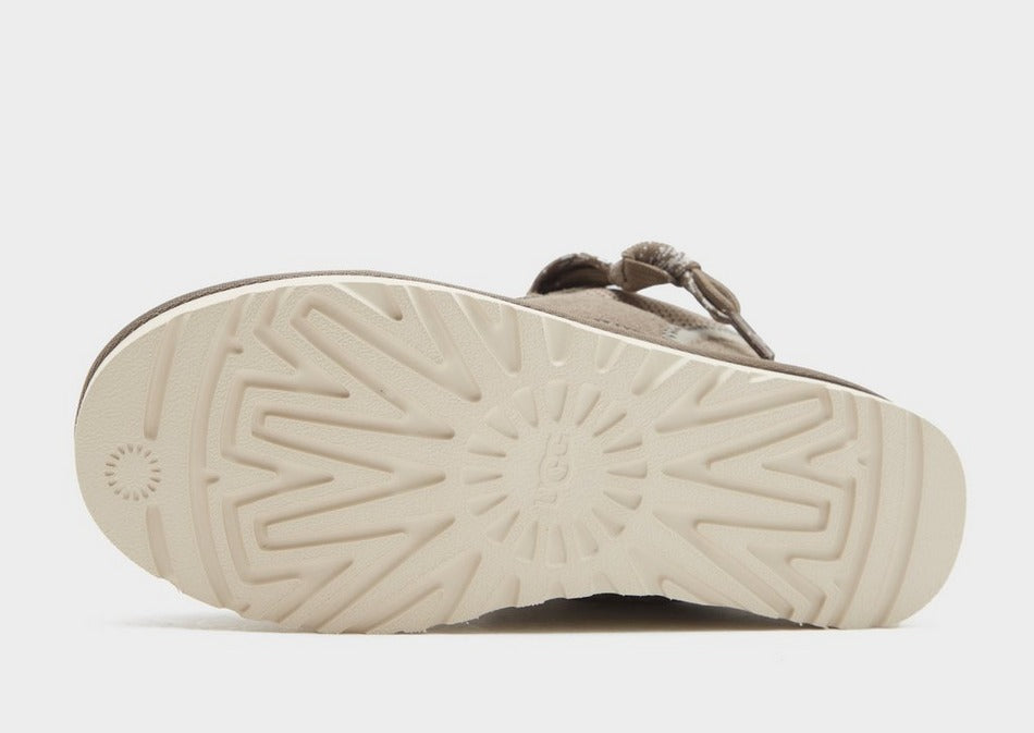 UGG Lowmel
