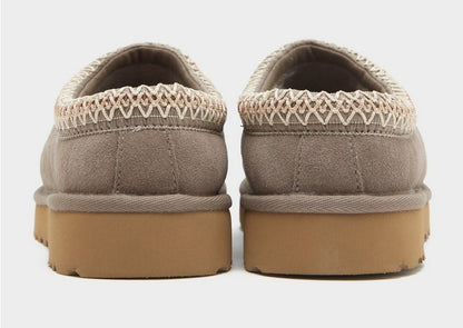 UGG Tasman