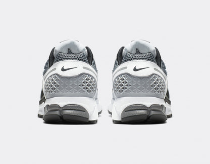 Nike AIR Zoom VOMERO 5 - Black Metallic Silver